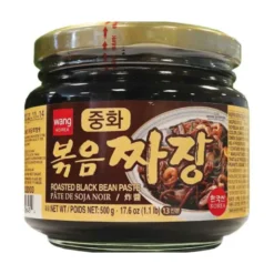 STOP MADSPILD (BEDST FØR 13/02/26) - Wang Jjajangmyeon - Roasted Black Bean Paste 500g